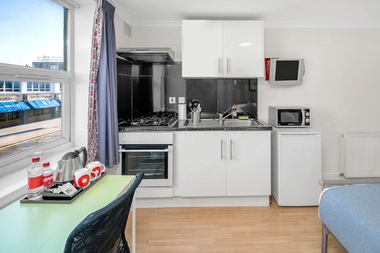 Flexistay Tulsi Aparthotel Croydon Dış mekan fotoğraf