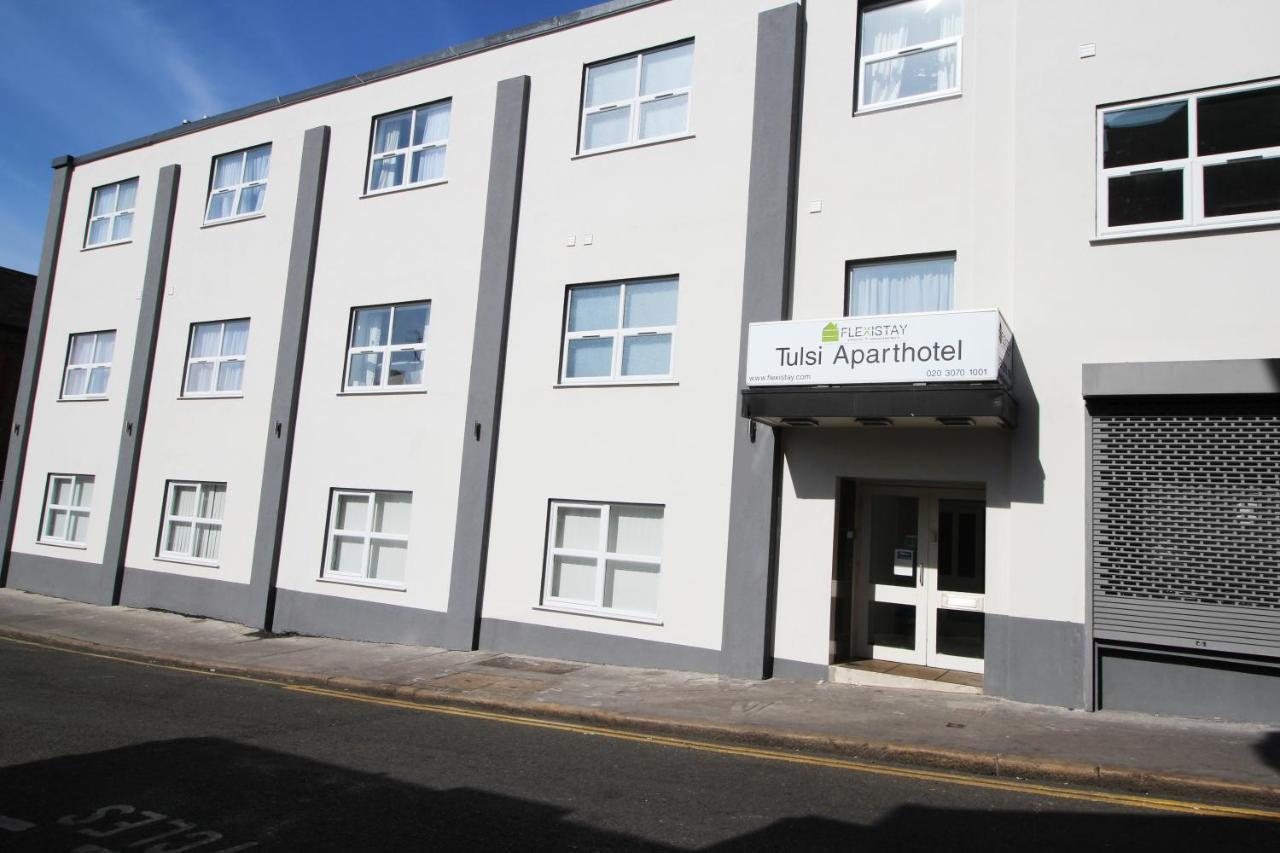 Flexistay Tulsi Aparthotel Croydon Dış mekan fotoğraf